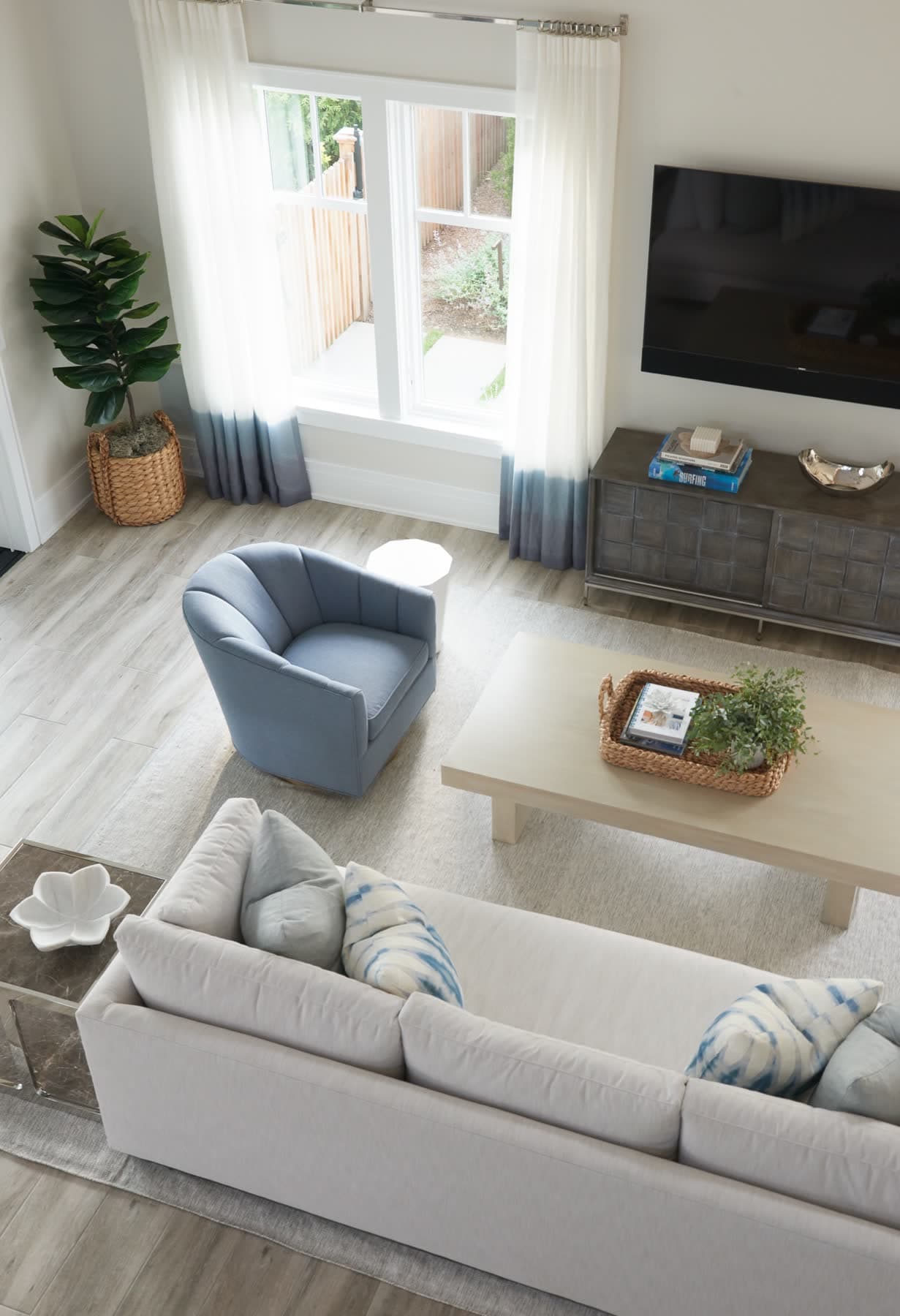 Living room of a Lorono home